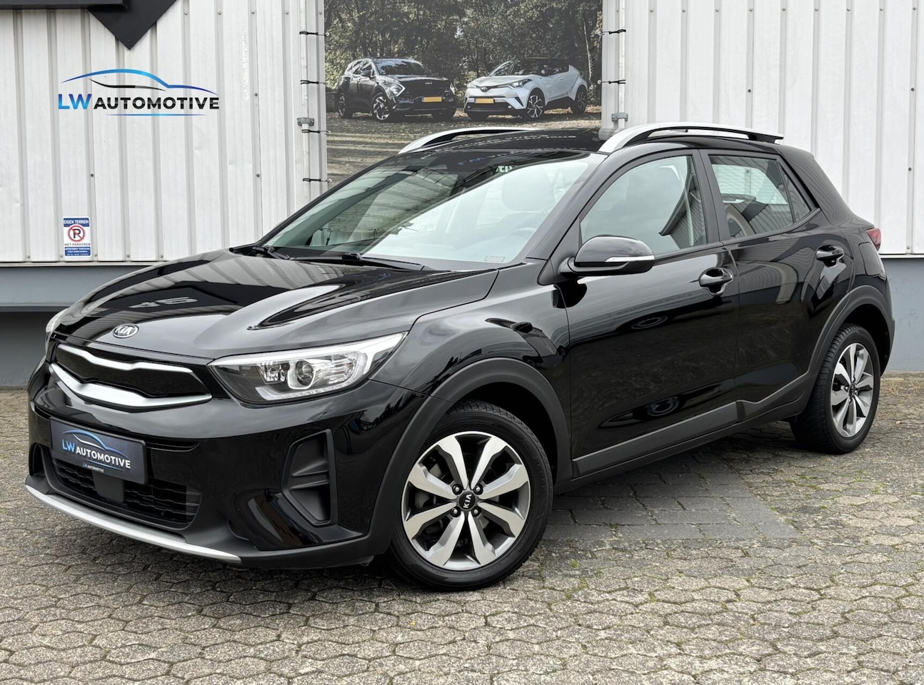Kia Stonic - 1.0 T-GDI DynamicPlusLine | Navi | Clima | Stoel+stuurverw. - AutoWereld.nl