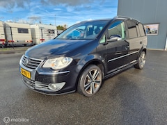 Volkswagen Touran - 2.0 TDI VAN | BTW | Clima | Stoelverwarming | Trekhaak