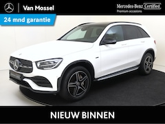 Mercedes-Benz GLC-klasse - 300e 4MATIC Panoramadak / Nightpakket / Elektr. Trekhaak / Parkeercamera / Stoelverwarming
