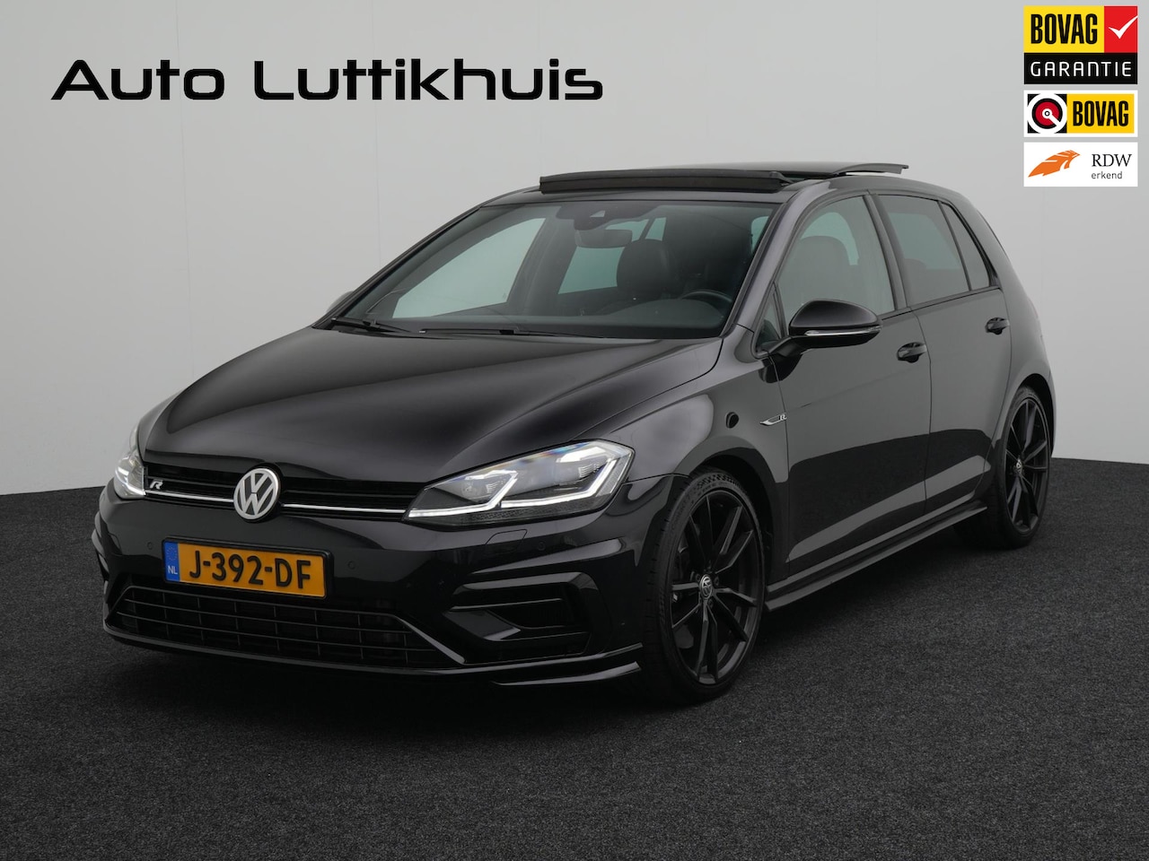 Volkswagen Golf - 2.0 TSI 4Motion R Akrapovic Pano DCC Dynaudio Carbonleer - AutoWereld.nl