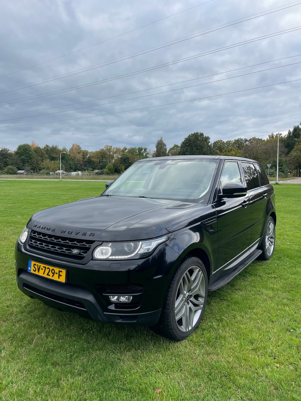 Land Rover Range Rover Sport - 3.0 TDV6 HSE Dynamic Range rover sport 3.0 hse dynamic 258 pk EURO 6  prijs €18.999  bouwjaar : 29-09-2015 km s - AutoWereld.nl