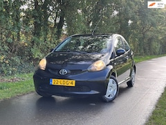 Toyota Aygo - 1.0-12V | "144.000" KM Nu € 1.450