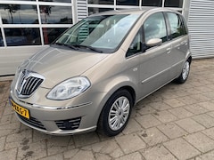 Lancia Musa - 1.4-16V Oro ( AUTOMAAT / 125.000 KM )