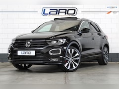 Volkswagen T-Roc - 1.5 TSI 3x R-Line | Pano Trekaak Virtual Cam ACC CarPlay Sfeer