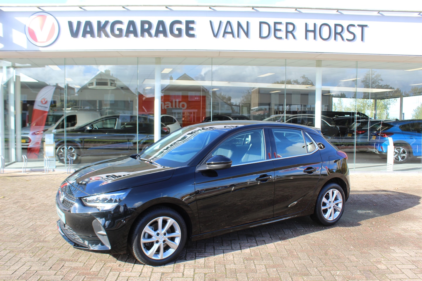 Opel Corsa - 1.2 Edition 1.2 Edition , 100pk , 5 deurs Airco , Cruise control , Stoelverwarming , Pass.stoel in hoo - AutoWereld.nl