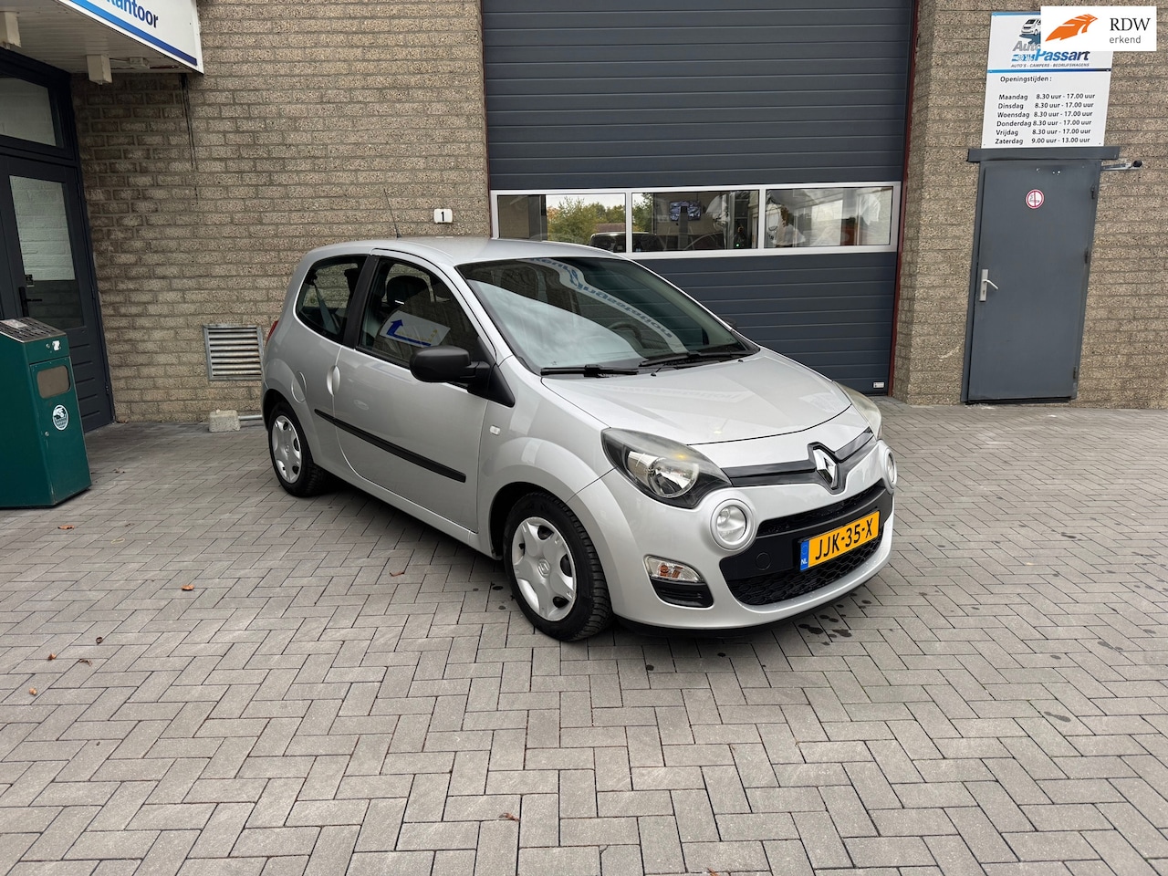 Renault Twingo - 1.2-16V Dynamique 1.2 16V Dynamique - AutoWereld.nl