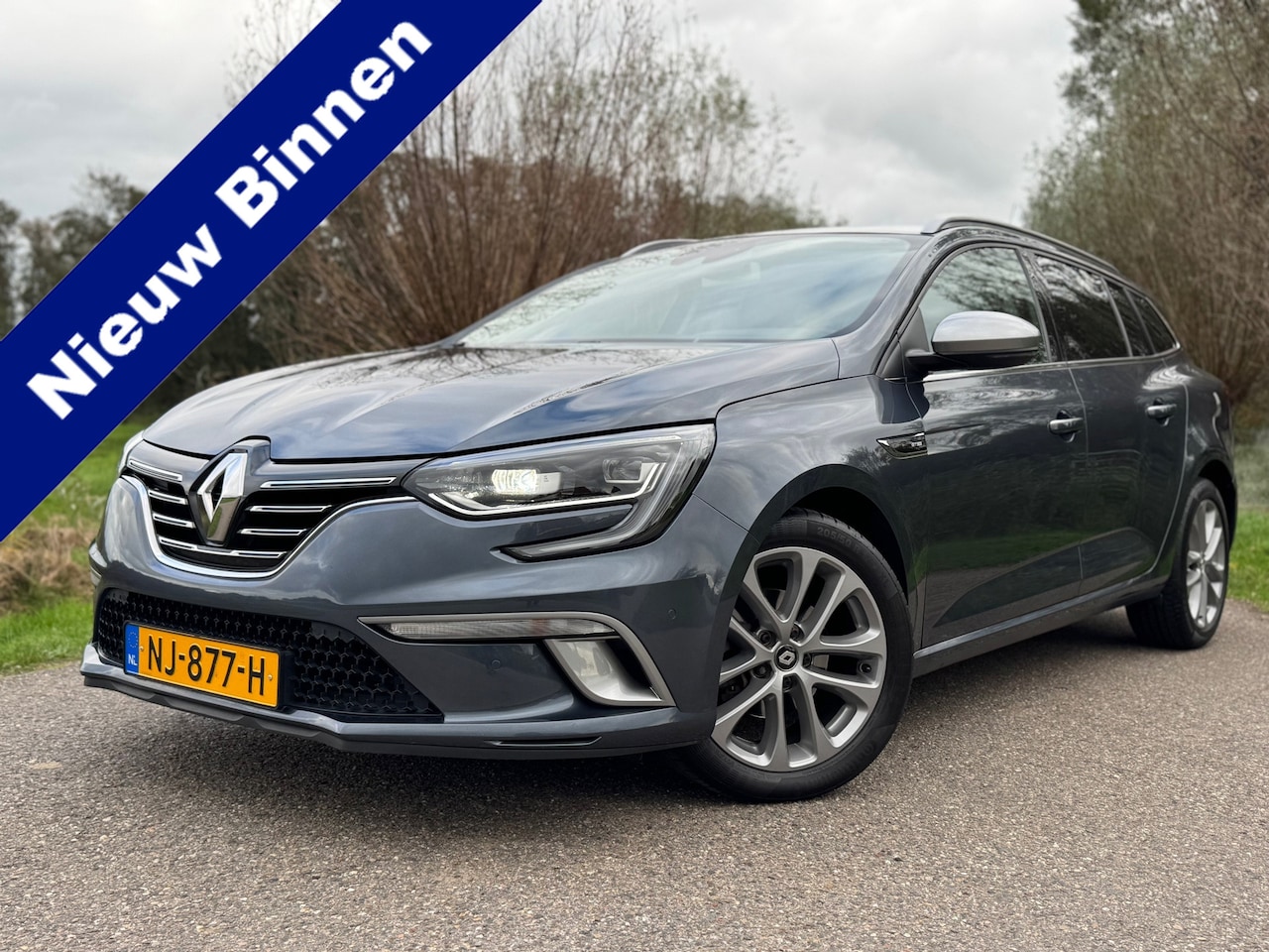 Renault Mégane Estate - 1.2 TCe GT-Line / Climate Control / Camera / Led Verlichting / Sportstoelen / LM Velgen / - AutoWereld.nl