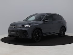 Volkswagen Tiguan - NEW 1.5 eHybrid R-Line Edition | PANO | 360° | ADAPTIVE | HUD | IQ LIGHT | MEMORY | STOELM