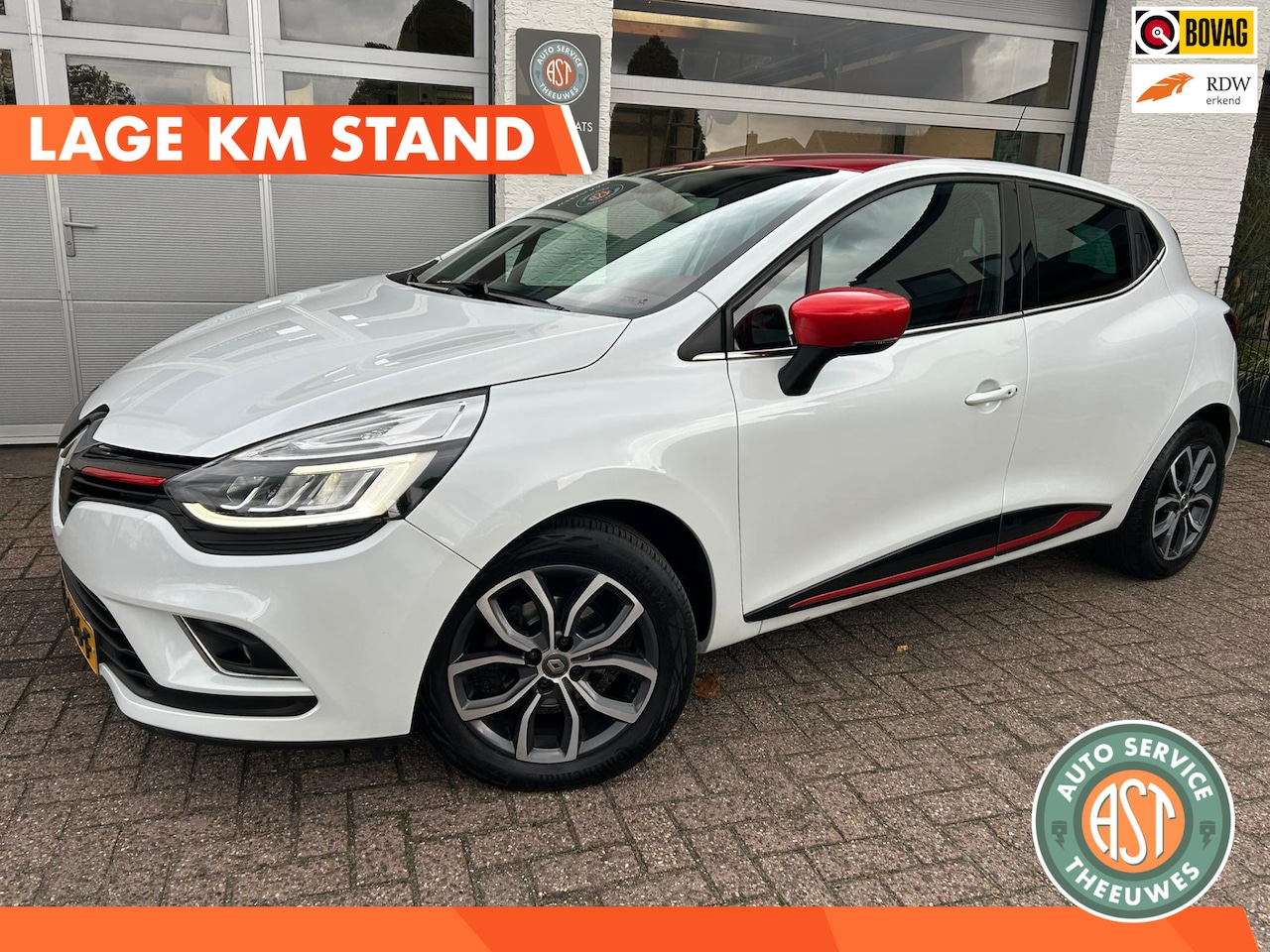 Renault Clio - 0.9 TCe Iconic NAVI|PDC|KEYLESS|STOELVERW.|NAP - AutoWereld.nl