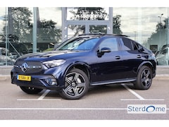 Mercedes-Benz GLC-klasse Coupé - 300e 4MATIC AMG Line l Panoramadak l Niveau- regeling l KEYLESS GO l Rij-assistentie plus