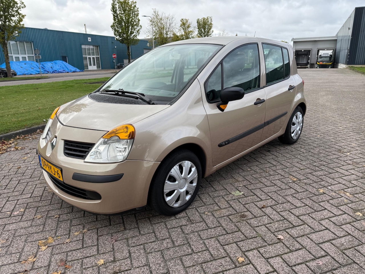 Renault Modus - 1.6-16V Air 1.6-16V Air - AutoWereld.nl