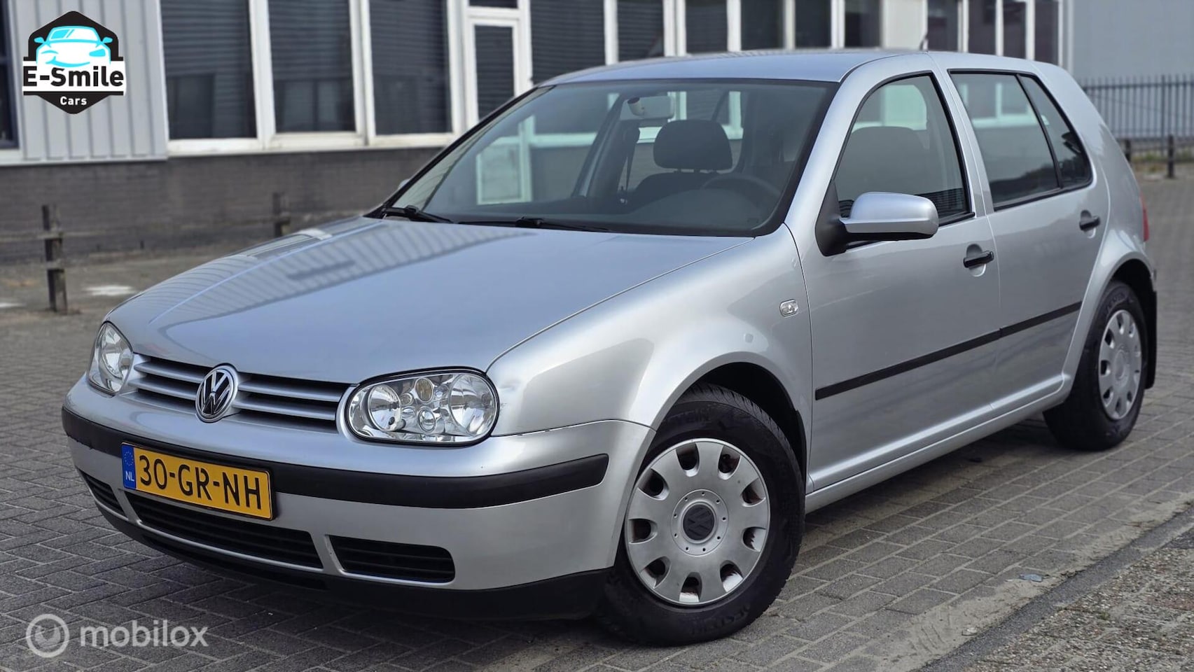 Volkswagen Golf - 1.6 Trendline/AUTOMAAT/AIRCO/TREKHAAK - AutoWereld.nl