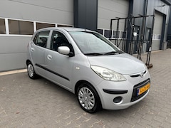 Hyundai i10 - 1.1 Dynamic Cool 5DRS|Airco|Parkeersensoren|Nieuwe APK
