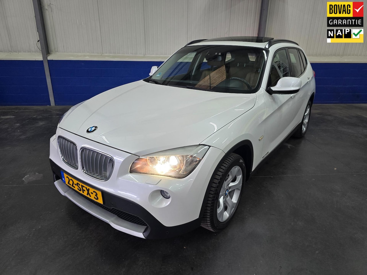 BMW X1 - XDrive28i Business - AutoWereld.nl