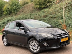 Ford Focus - 1.0 EcoBoost Lease Titanium | Climate | Cruise |