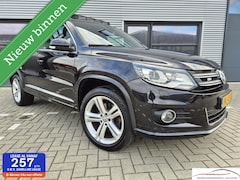 Volkswagen Tiguan - 1.4 R-Line SCHUIFKANTELDAK XENON LED NAP
