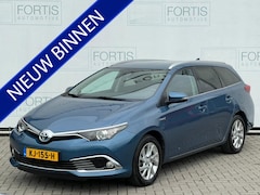 Toyota Auris Touring Sports - 1.8 Hybrid Executive NL AUTO | CAMERA | STOELVERW |