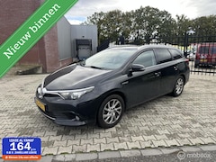 Toyota Auris - 1.8 Hybrid Trend panorama dak camera