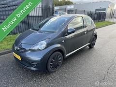 Toyota Aygo - 1.0-12V + zo meeneem prijs