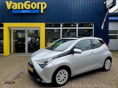 Toyota Aygo - 1.0 VVT-i x-play OPEN DAK All-in prijs