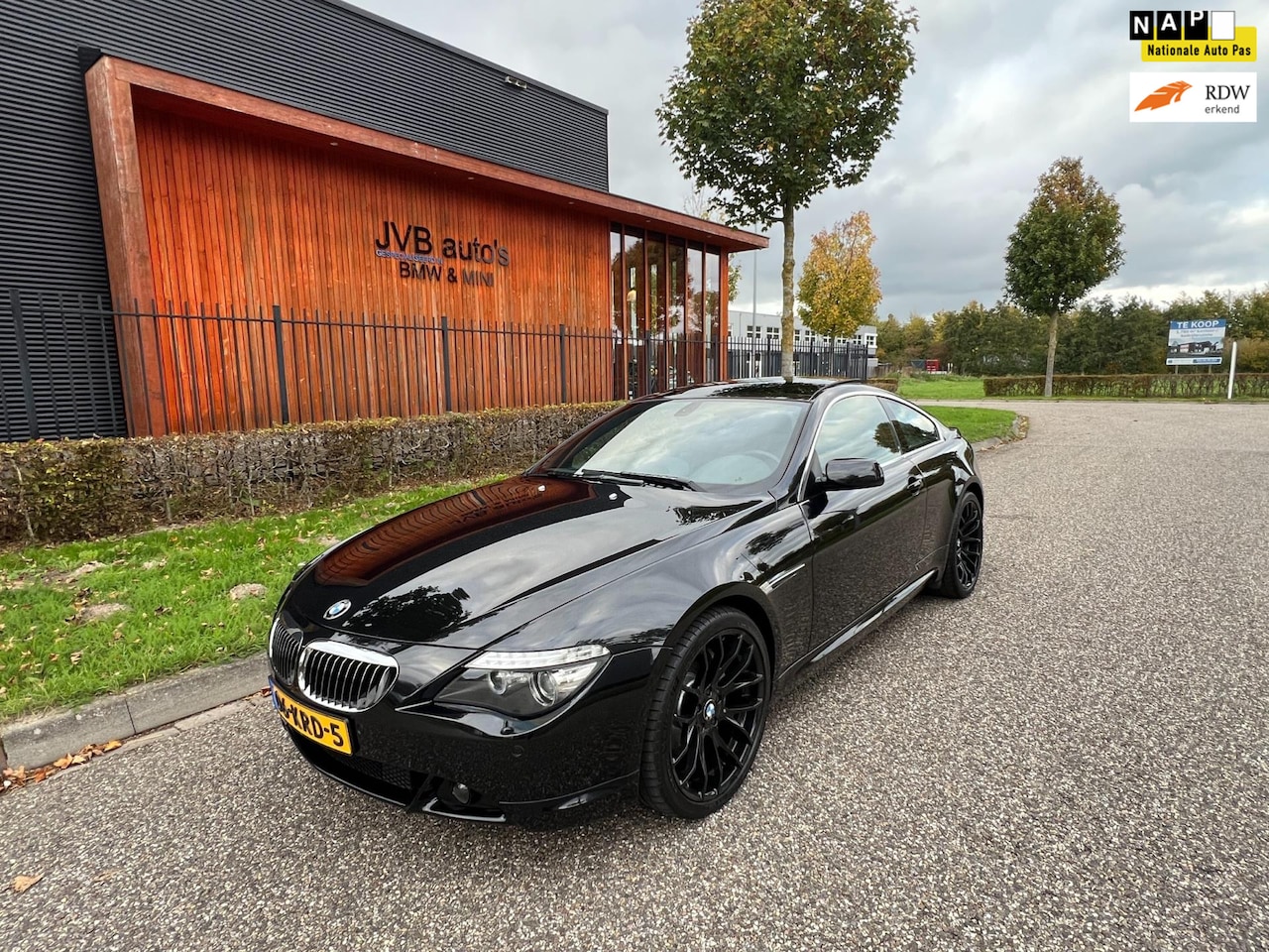 BMW 6-serie - 650i Panoramadak, sportstoelen, youngtimer - AutoWereld.nl