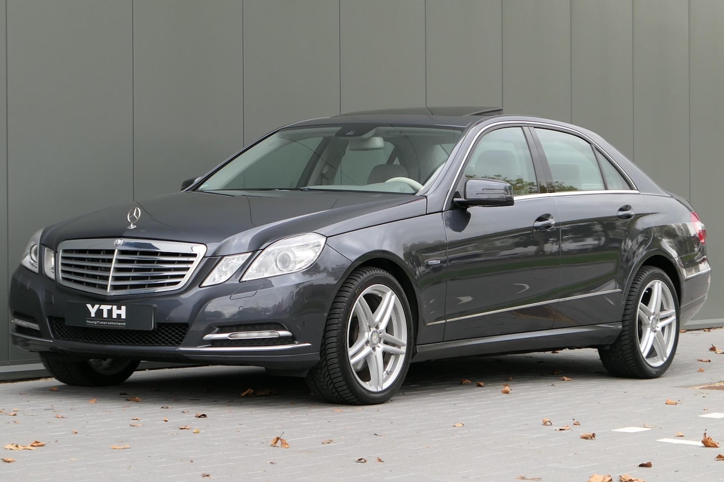 Mercedes-Benz E-klasse Estate - 350 CGI Schuifdak Navigatie PDC - AutoWereld.nl