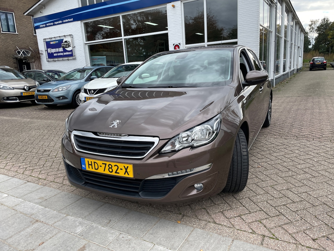 Peugeot 308 - 1.2 PureTech Style 1.2 PureTech Style - AutoWereld.nl