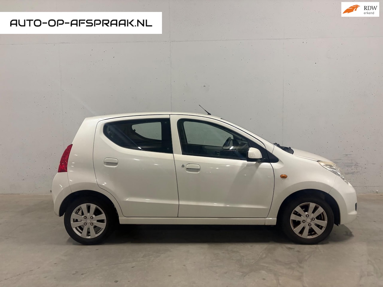 Suzuki Alto - 1.0 Exclusive 5drs. Airco dealer onderhouden - AutoWereld.nl