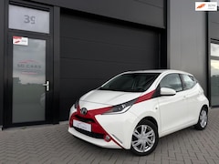 Toyota Aygo - 1.0 VVT-i X-Play|Keyless|Camera|Climate Control