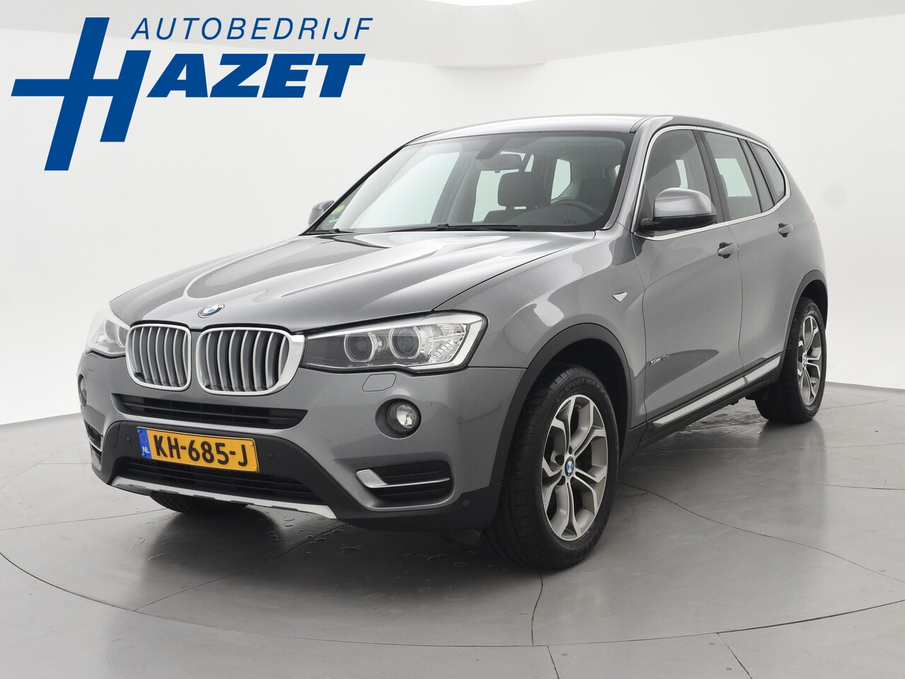 BMW X3 - SDRIVE 18D AUT. + WEGKL. TREKHAAK 2000 KG ORIG. NL | NAVIGATIE | ELEKTR. ACHTERKLEP - AutoWereld.nl