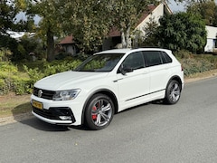 Volkswagen Tiguan - 2.0 TSI 4Motion DSG 3x R-Line 180pk Virtual•Navi