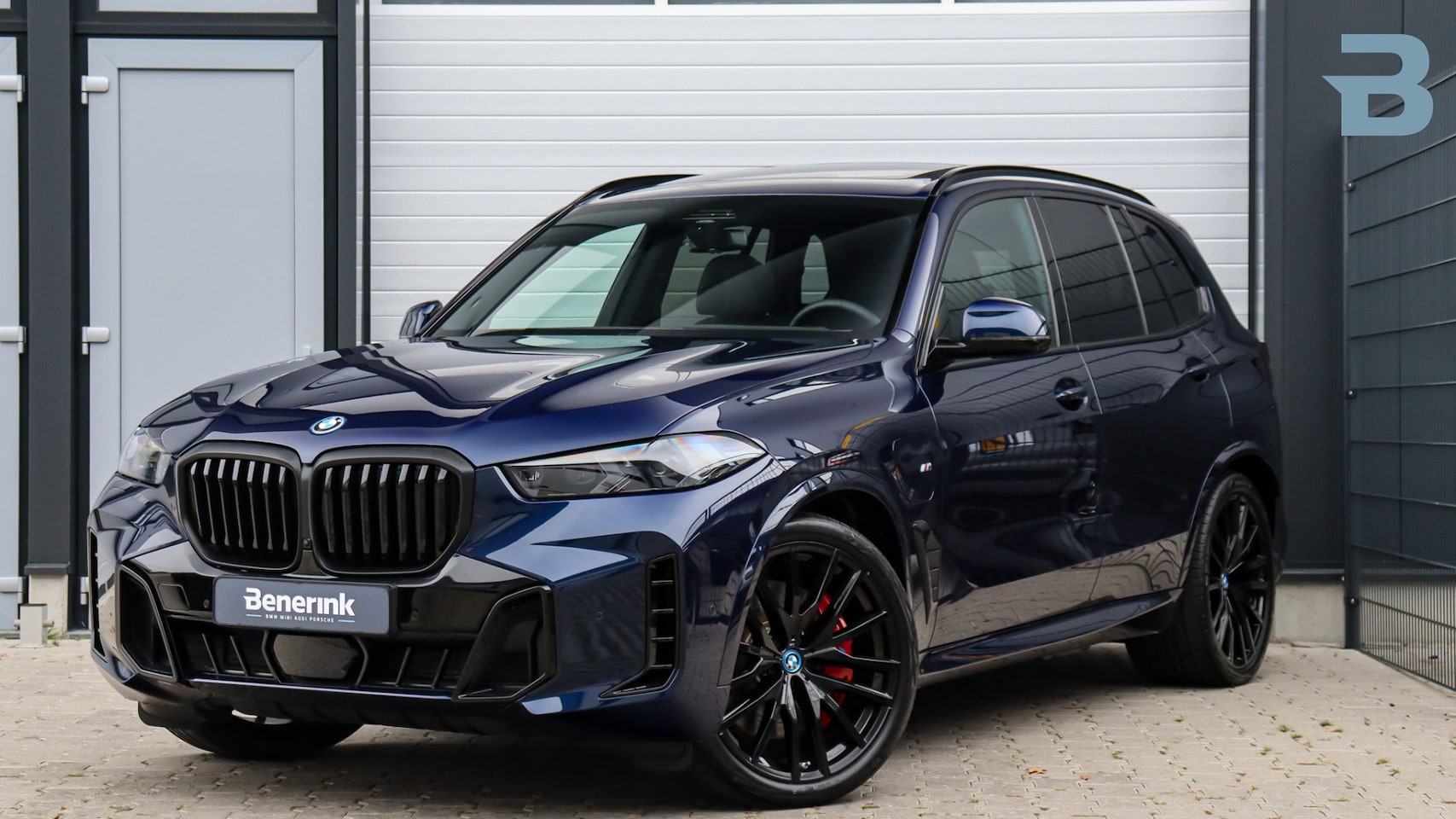 BMW X5 - xDrive50e M-Sport Pro | Massage | Harman/Kardon | Panoramadak | Soft-Close | Head-up | Sto - AutoWereld.nl