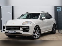 Porsche Cayenne - 3.0 E-Hybrid SportDesign | Panoramadak | BOSE Sound | Soft-Close | Bijrijdersdisplay | Tre