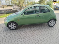 Ford Ka - 1.3 Collection apk 17 okt 26 met maar97000km met leer 1750 euro