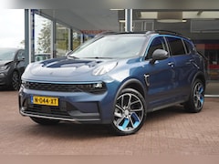 Lynk & Co 01 - 1.5 Automaat | Navigatie | Carplay | Camera | Vol opties | Elek. Pakket | LM velgen | Inru