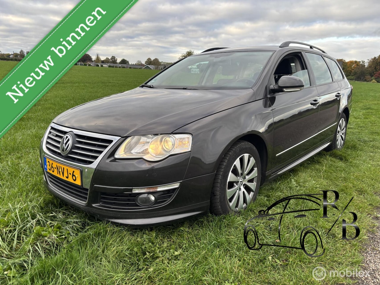 Volkswagen Passat Variant - 1.6 TDI Comfortline BlueMotion 1.6 TDI Comfortline BlueMotion - AutoWereld.nl