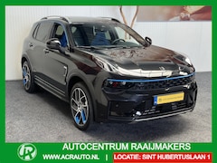 Lynk & Co 01 - 1.5 ZWARTE HEMEL, 6, 6kW 100 STUKS OP VOORRAAD VOL OPTIES 360 CAMERA ADAPTIVE CRUISE CONTR