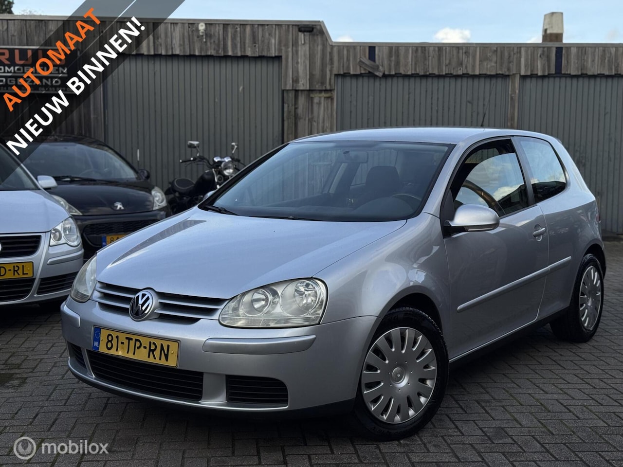 Volkswagen Golf - 1.6 FSI Trendline -AUT- Apk (10-2026) *INRUIL - AutoWereld.nl