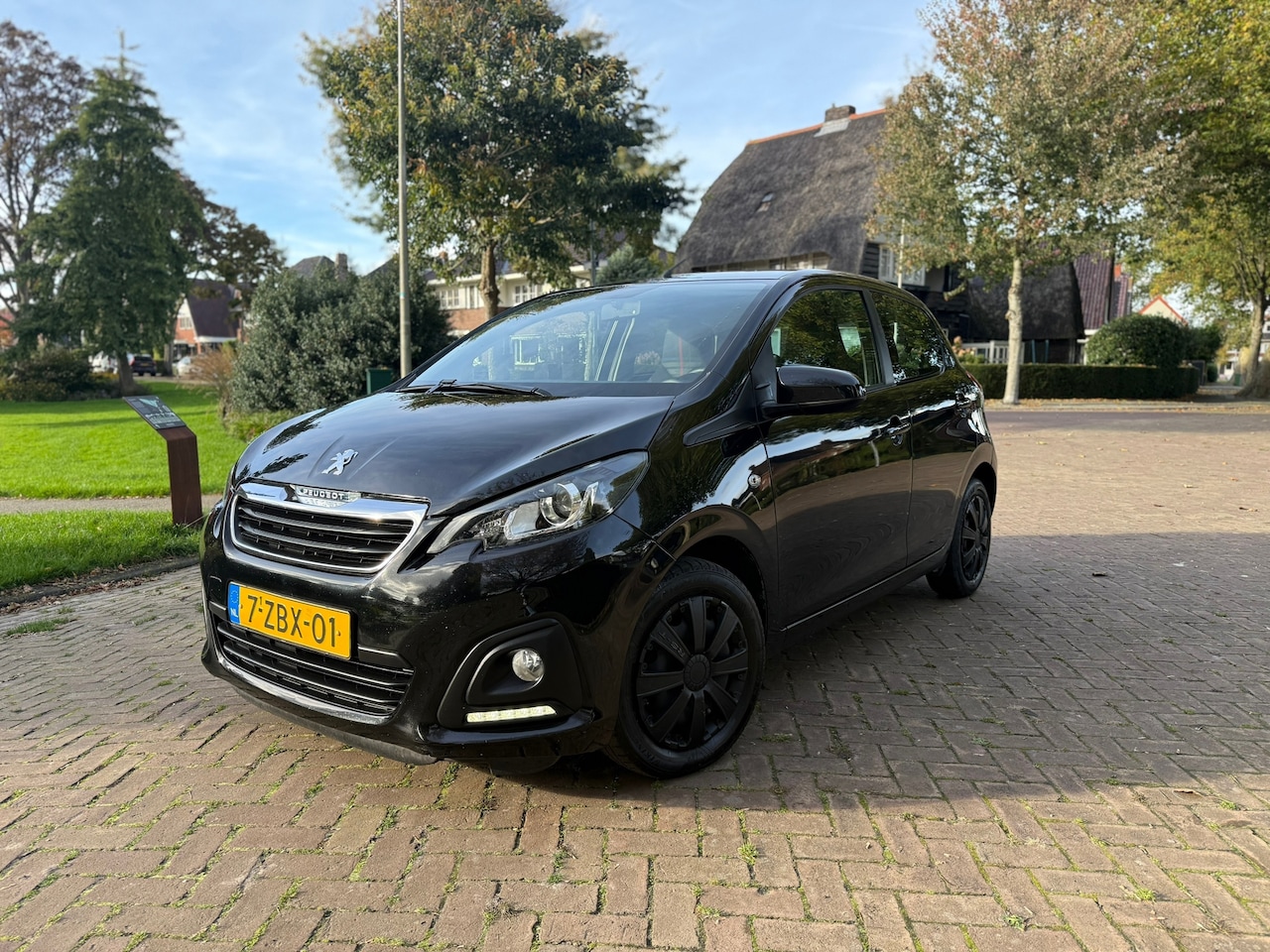 Peugeot 108 - 1.0 e-VTi Active | 5 deurs | Airco | Bluetooth | Nw. APK - AutoWereld.nl