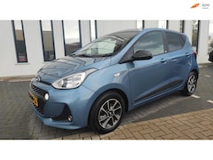 Hyundai i10 - 1.2i DynamicVersion luxe uitvoering, stoelverwarming