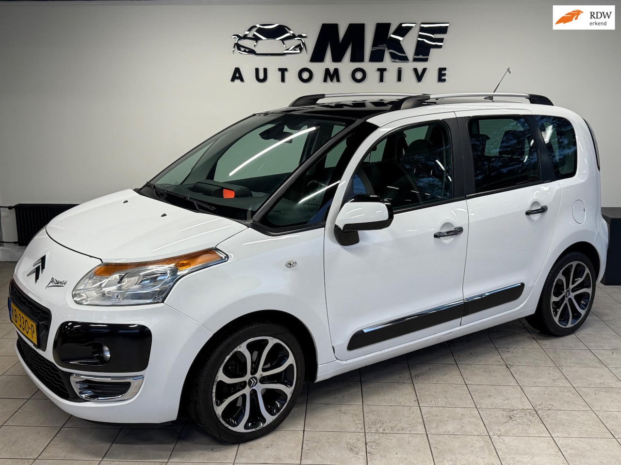 Citroën C3 Picasso - 1.6 VTi Exclusive 2009 Airco/PANO/LMV/APK - AutoWereld.nl