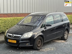 Opel Zafira - 1.8 / 7 Zits / Executive
