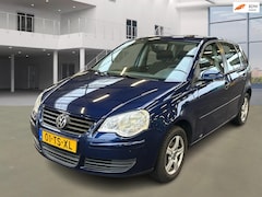 Volkswagen Polo - 1.6-16V Optive