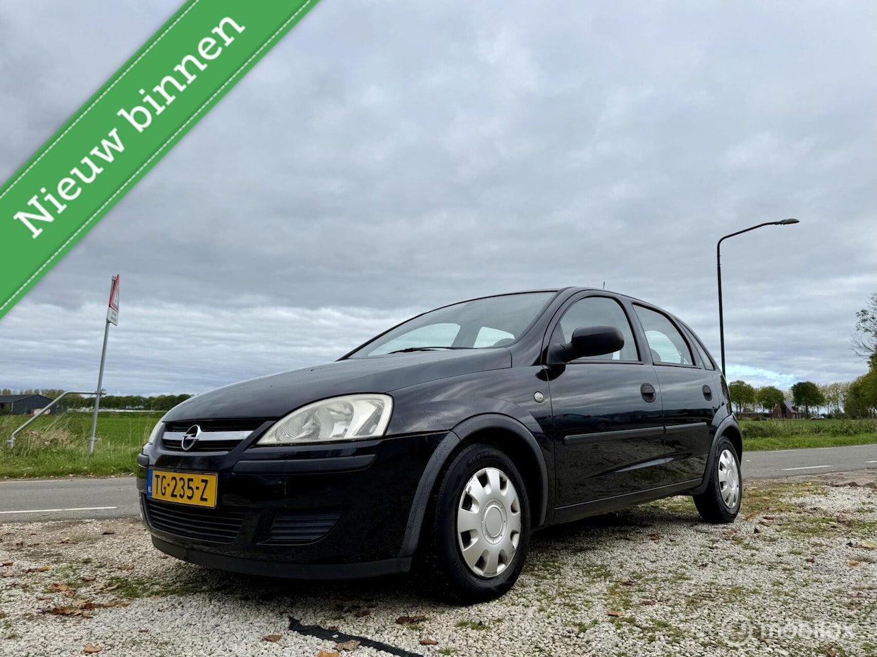 Opel Corsa - 1.2-16V Silverline 1.2-16V Silverline, BJ 2005, Airco, 137.000 km - AutoWereld.nl