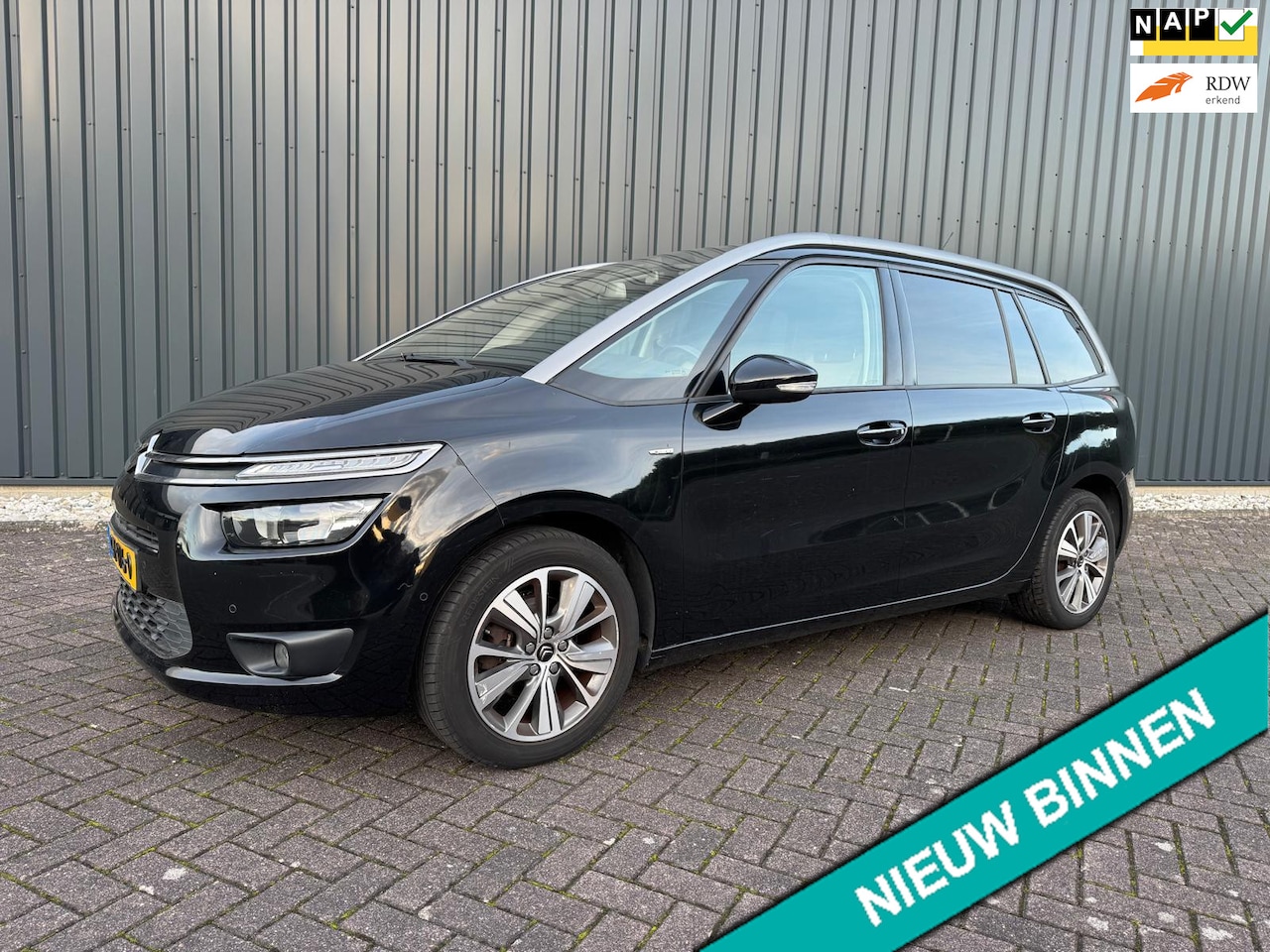 Citroën Grand C4 Picasso - 1.2 PureTech Exclusive 1.2 PureTech Exclusive (7PERS + NW APK + NAVI + TREKHAAK ) - AutoWereld.nl