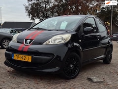 Peugeot 107 - 1.0-12V XR 5DEURS AIRCO APK EL.PAKKET