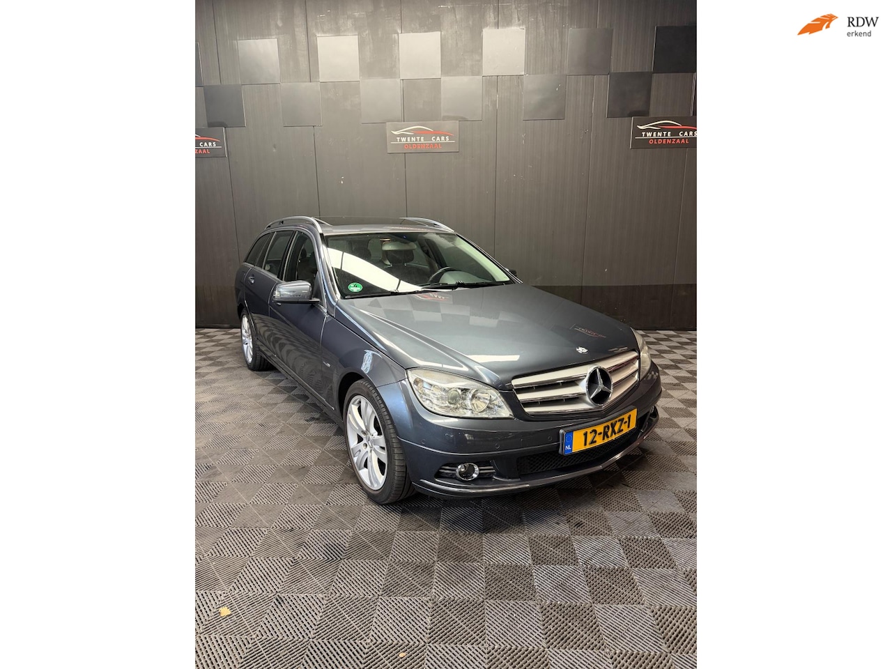 Mercedes-Benz C-klasse Estate - 180 CGI Avantgarde | Pano | Navi | Leder | Cruise | - AutoWereld.nl