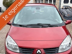 Renault Scénic - 1.6-16V Privilège Luxe