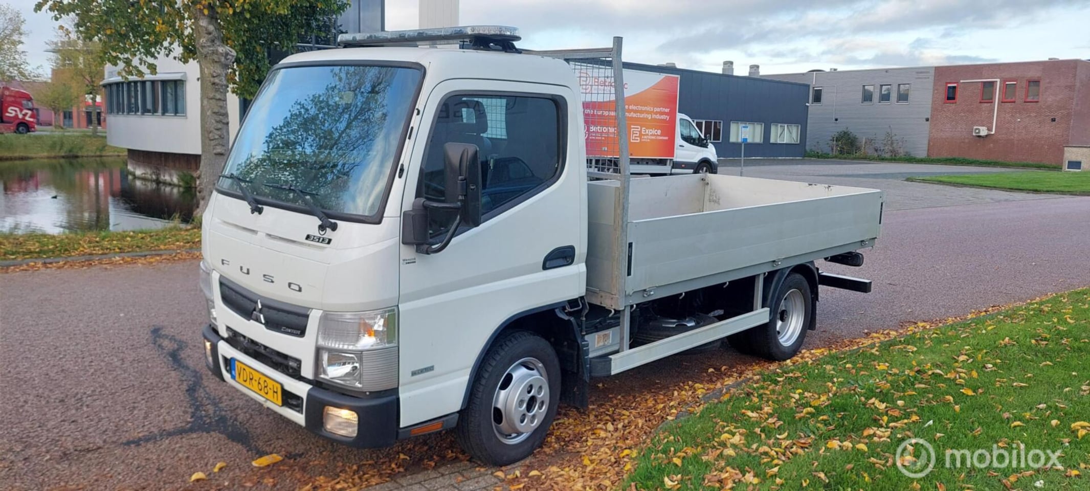 Fuso Canter - 3C13 3.0 DI pickup open laadbak 3500kg trekhaak - AutoWereld.nl