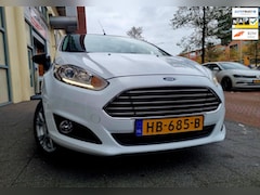 Ford Fiesta - 1.0 White Edition Airco Carplay Navi ElecPak